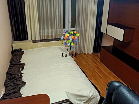 квартира за адресою Анни Ахматової вул., 43