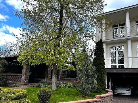 будинок за адресою Київ, Садова вул.