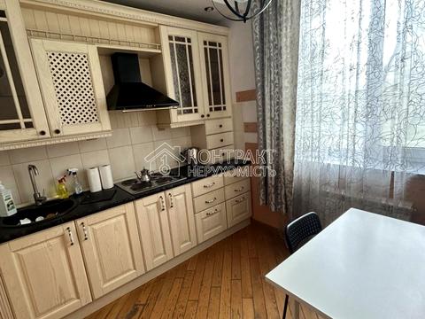квартира за адресою Космічна вул., 4/11