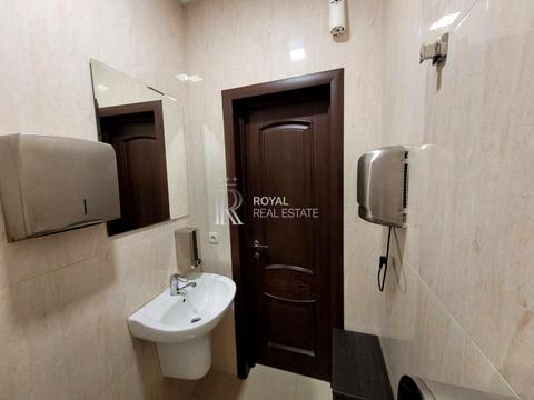 комерційна за адресою Спаська вул., 5