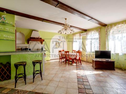 квартира по адресу Константиновская ул., 10