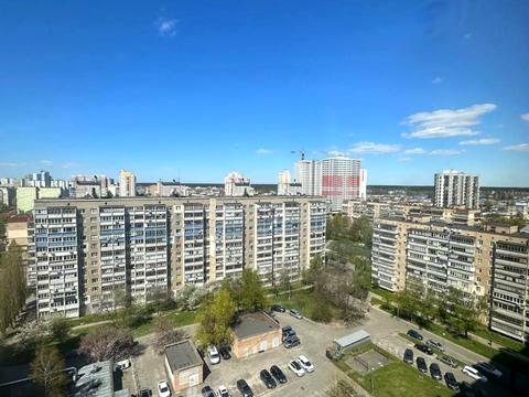 квартира за адресою Незалежності бульв. (50 років Жовтня), 17