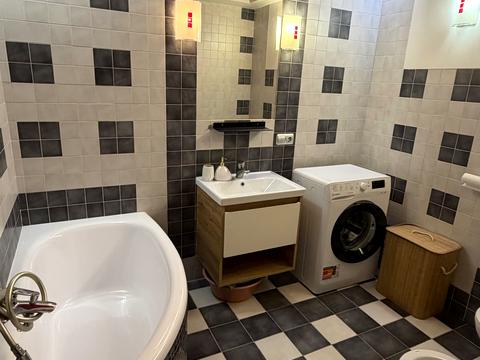 квартира за адресою Івана Рубчака вул., 5