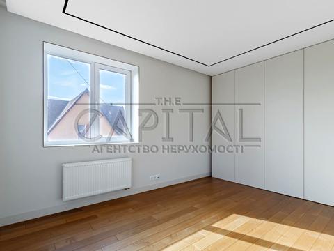 будинок за адресою с. Вишеньки, абрикосова, 1