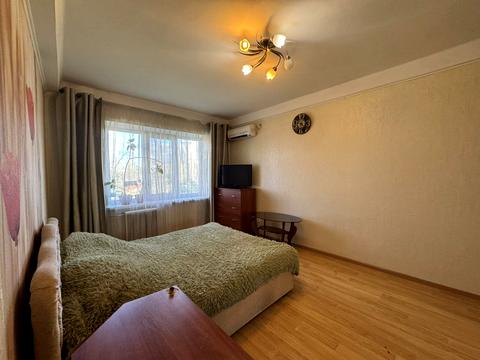 квартира за адресою Амвросія Бучми бульв., 4