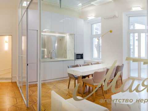 коммерческая по адресу Шота Руставели ул., 15-Б