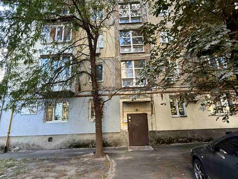 квартира за адресою Сергія Берегового вул. (Мартиросяна), 22