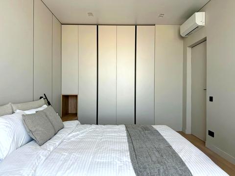 квартира за адресою Дніпровська набережна вул., 17-К