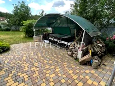 будинок за адресою Озерна вул.