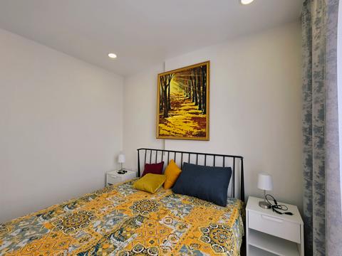 квартира по адресу Олега Мудрака ул. (Генерала Наумова), 1-Б