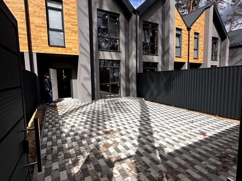 будинок за адресою Сілезька вул. (Рози Люксембург)