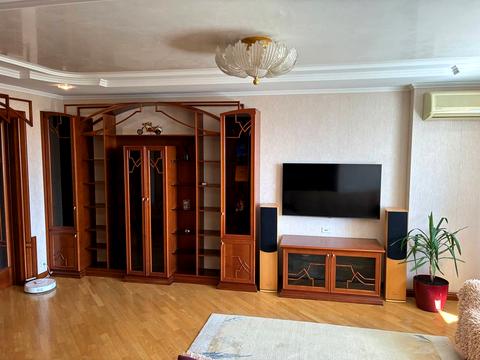 квартира по адресу Вячеслава Черновола ул., 20