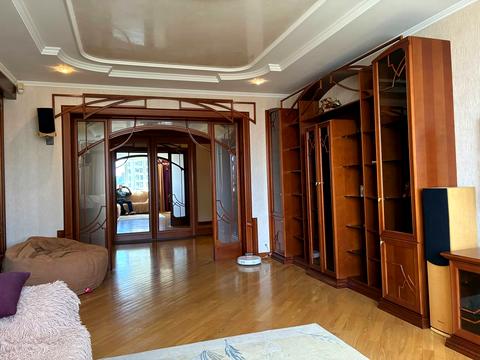 квартира по адресу Вячеслава Черновола ул., 20