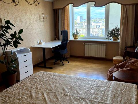 квартира по адресу Вячеслава Черновола ул., 20