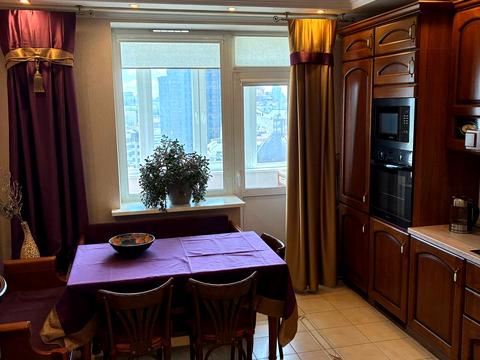 квартира по адресу Вячеслава Черновола ул., 20