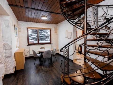 дом по адресу Сечевых Стрельцов ул., 25б