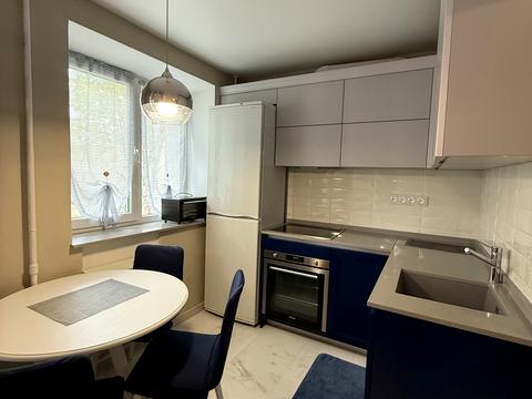 квартира за адресою Дністерська вул., 14а