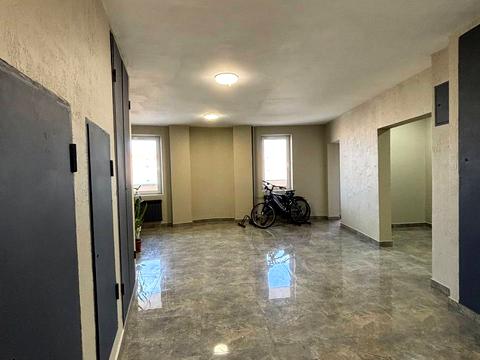 квартира за адресою Дніпровська набережна вул., 19-В