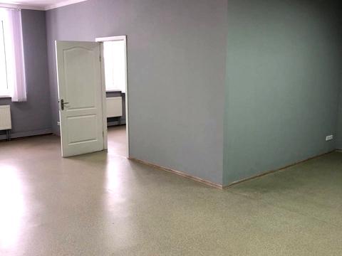 комерційна за адресою Пирогівський Шлях вул. (Червонопрапорна), 34