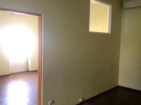 комерційна за адресою Пирогівський Шлях вул. (Червонопрапорна), 34