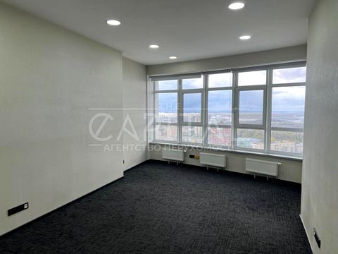 комерційна за адресою Кловський узвіз, 7а