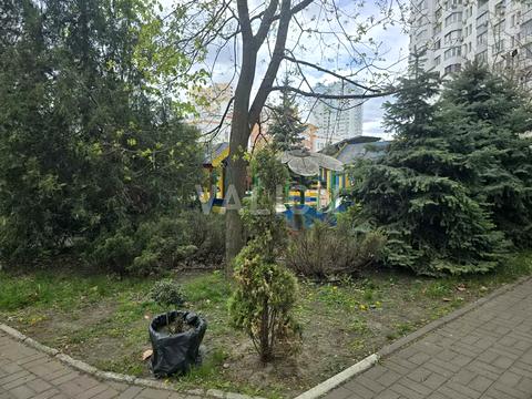 квартира за адресою Миколи Бажана просп., 16