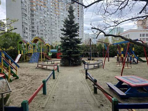 квартира за адресою Миколи Бажана просп., 16