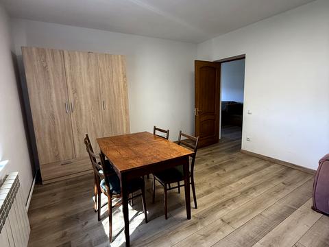 дом по адресу с. Зубра, Богдана Хмельницького ул., 11