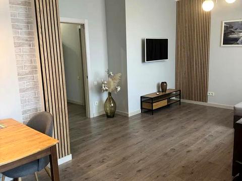 квартира за адресою Карла Мікльоша вул., (Будинок 1)