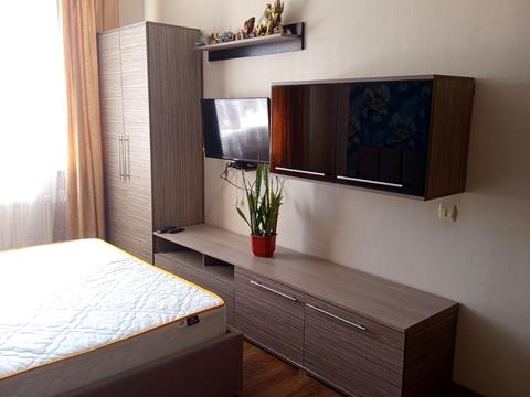 квартира за адресою Володимира Івасюка вул., 56