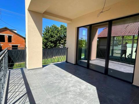 будинок за адресою Червениця вул.