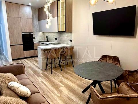 квартира по адресу Вышгородская ул., 45