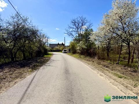 ділянка за адресою Володимира Івасюка вул.