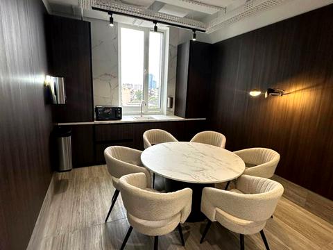 коммерческая по адресу Бульварно-Кудрявская ул. (Воровского), 17