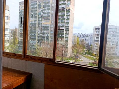 квартира за адресою Червоної Калини просп. (Володимира Маяковського), 37