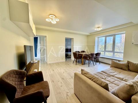 квартира по адресу Леси Украинки бульв., 9