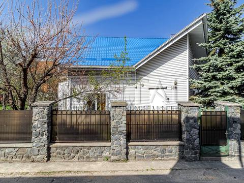 будинок за адресою Сунична вул., 136