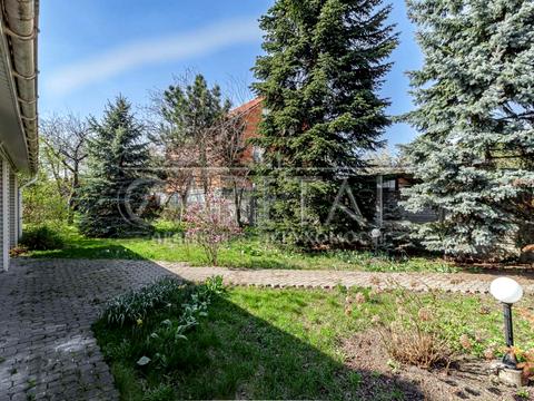 будинок за адресою Сунична вул., 136