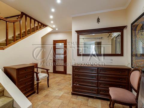 будинок за адресою Сунична вул., 136