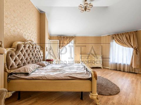 дом по адресу с. Горбовичи, вул. Київська