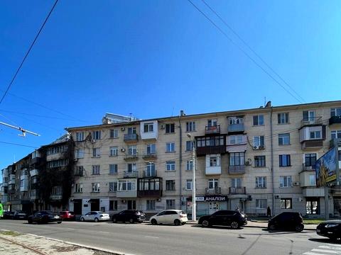 комерційна за адресою Лесі Українки просп. (Гагаріна), 25