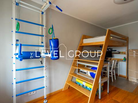 квартира за адресою Дністерська вул. (Двінська), 19