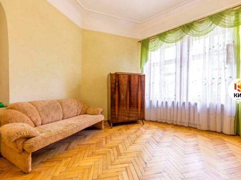 квартира за адресою Куликівська вул. (Мельникова), 8