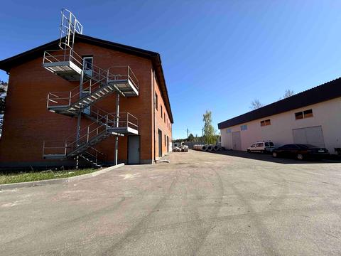 комерційна за адресою Юрківська вул., 9