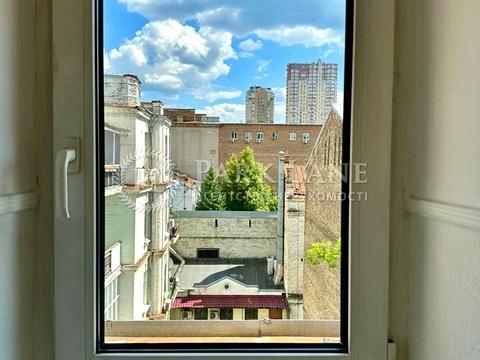 квартира по адресу Саксаганского ул., 147/5