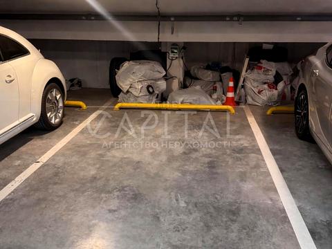 паркоместо по адресу Трускавецкая ул., 6-В