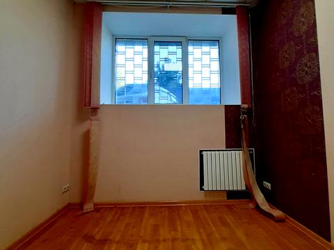 комерційна за адресою Новобузька вул., 238