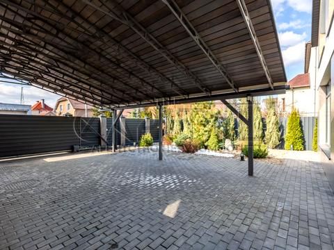 будинок за адресою вул. Садова, 15