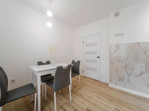 квартира по адресу Трилёвского ул., 1