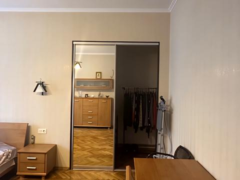 квартира за адресою Гетьмана Петра Дорошенка вул. (Жовтнева), 12